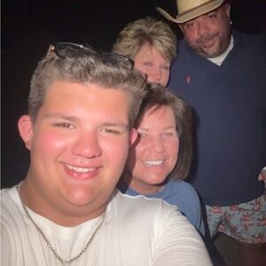 Meet your Posher, Mikey